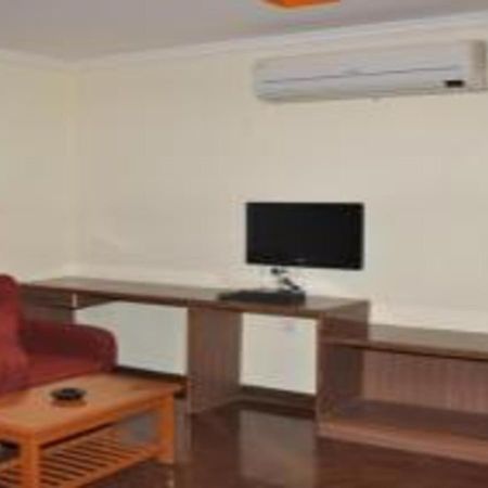 Hotel Pams Mayiladuthurai Buitenkant foto
