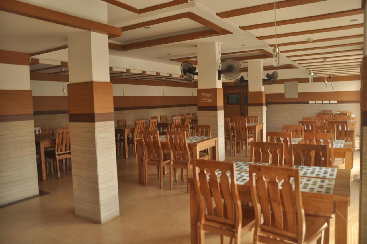Hotel Pams Mayiladuthurai Buitenkant foto