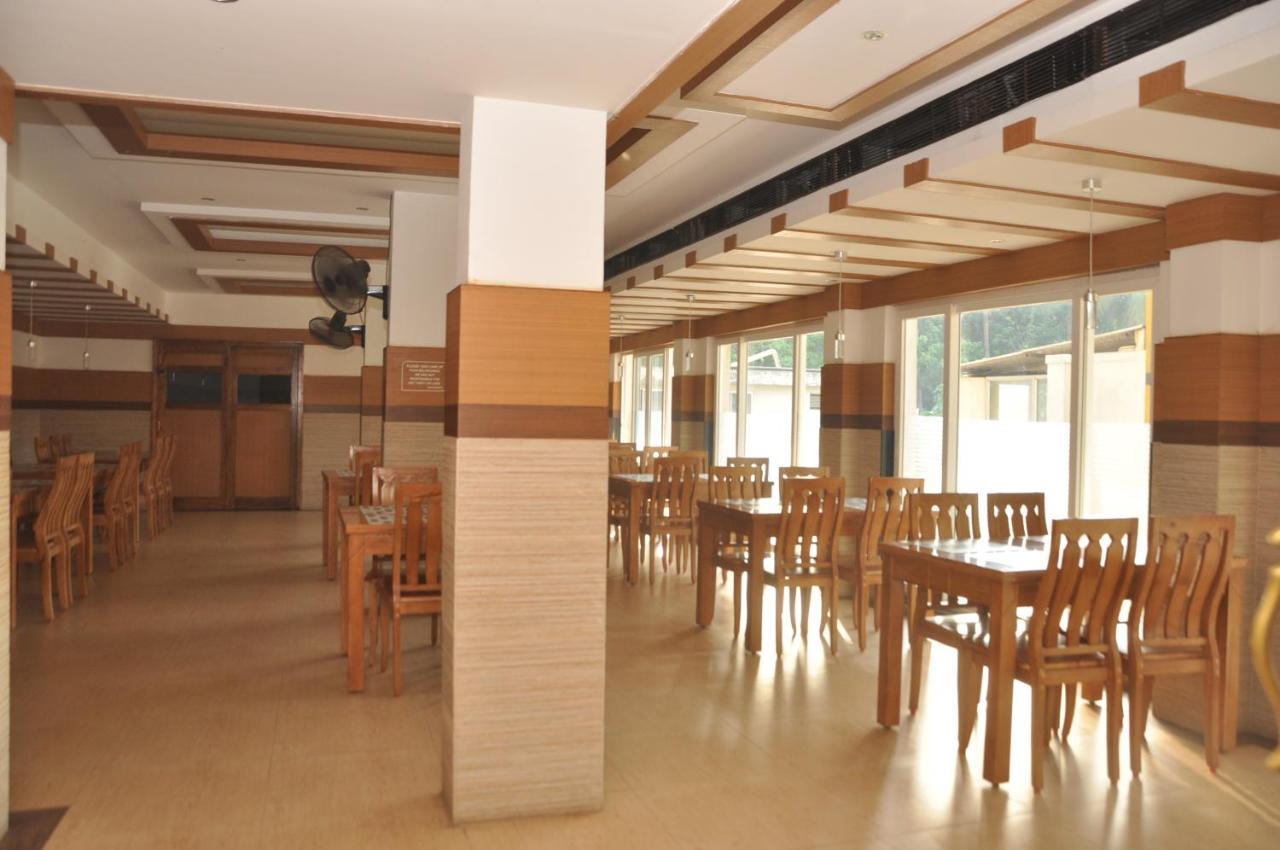 Hotel Pams Mayiladuthurai Buitenkant foto