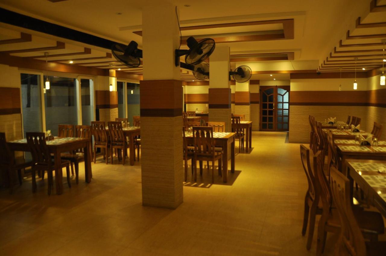 Hotel Pams Mayiladuthurai Buitenkant foto