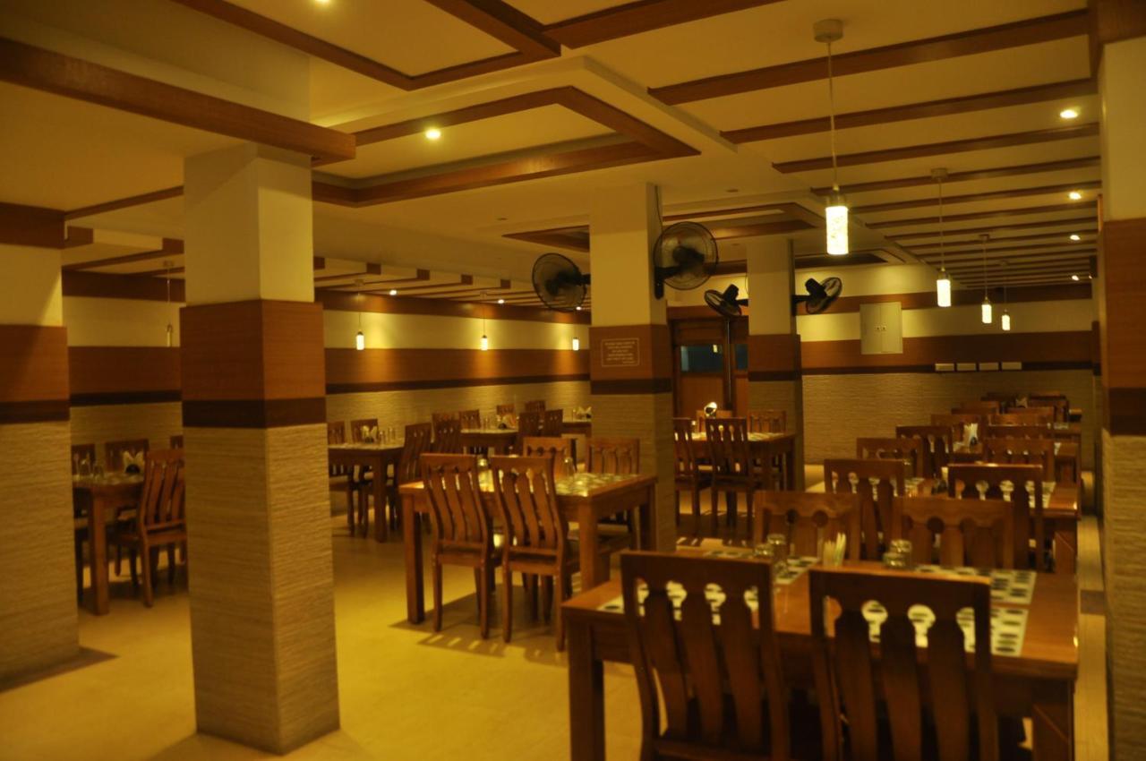 Hotel Pams Mayiladuthurai Buitenkant foto